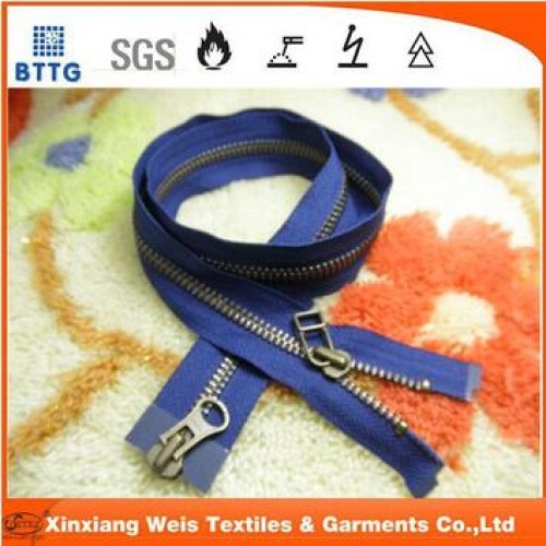 Zippers for flame retardant jackets